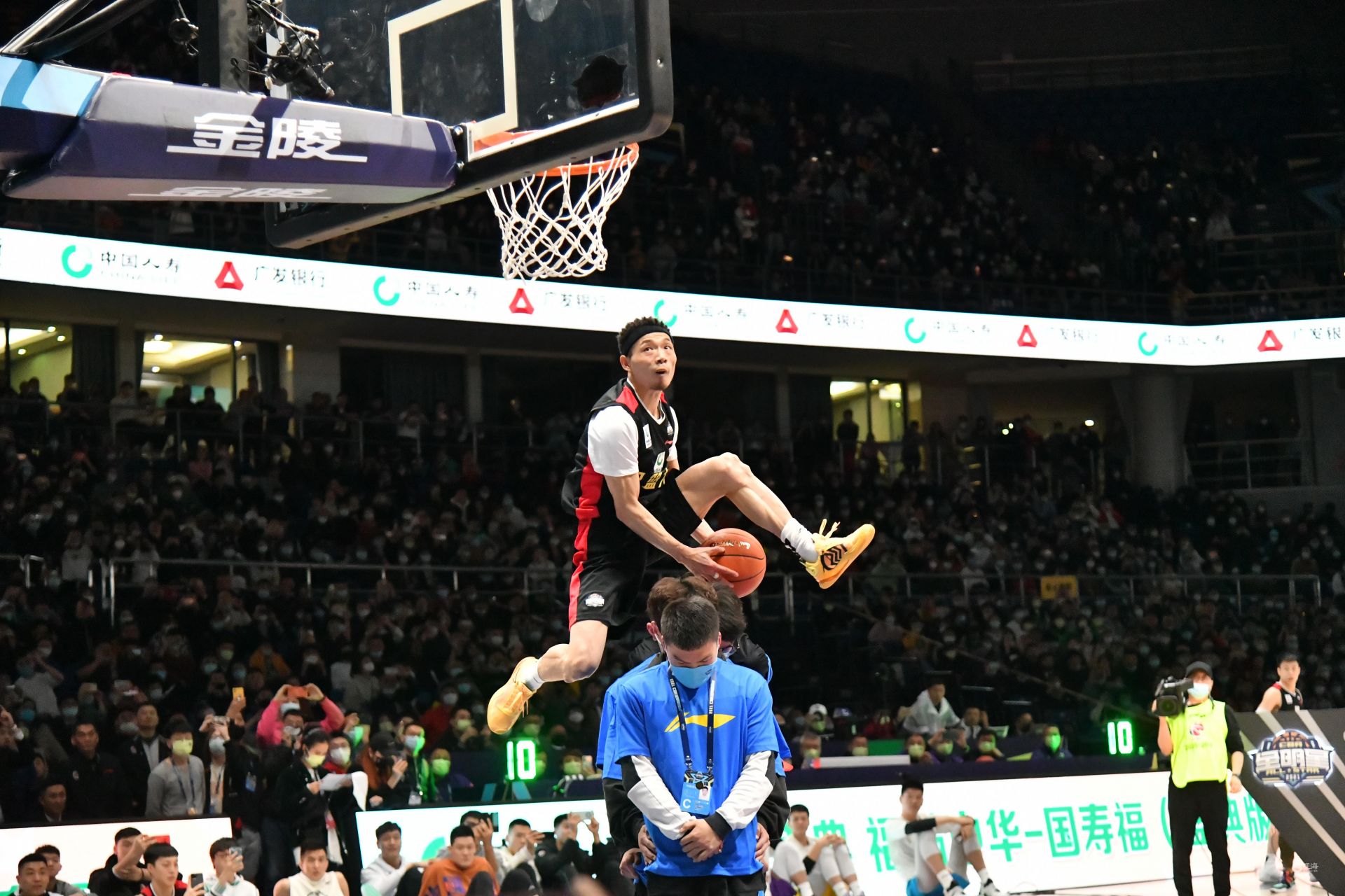 争中最需要 争中最需要