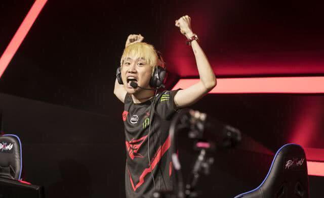 中奠定了良 中奠定了良