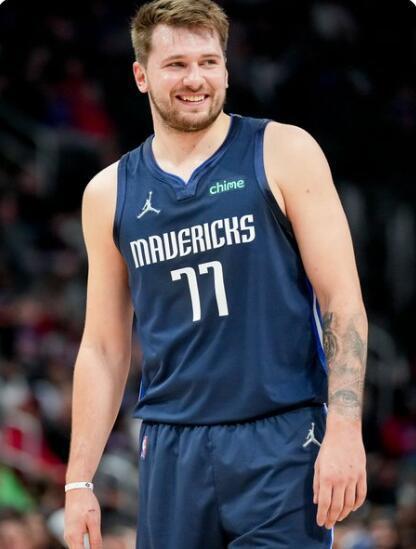 球迷都会见 球迷都会见